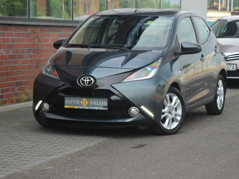 Toyota Aygo Automat*Klima*Kamera*Panel Dotyk*Esp*Led*Bluet*Alu15*Komp*GwarVGS II (2014-)