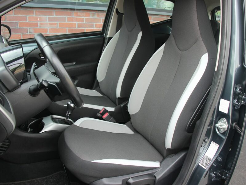 Toyota Aygo Automat*Klima*Kamera*Panel Dotyk*Esp*Led*Bluet*Alu15*Komp*GwarVGS II (2014-)