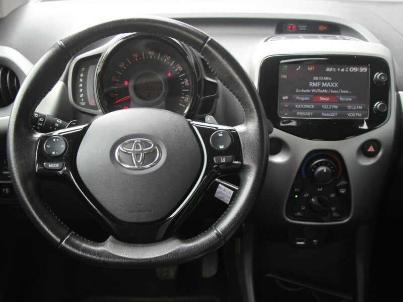 Toyota Aygo Automat*Klima*Kamera*Panel Dotyk*Esp*Led*Bluet*Alu15*Komp*GwarVGS II (2014-)