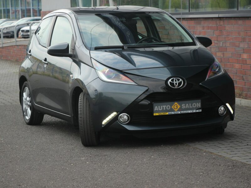 Toyota Aygo Automat*Klima*Kamera*Panel Dotyk*Esp*Led*Bluet*Alu15*Komp*GwarVGS II (2014-)
