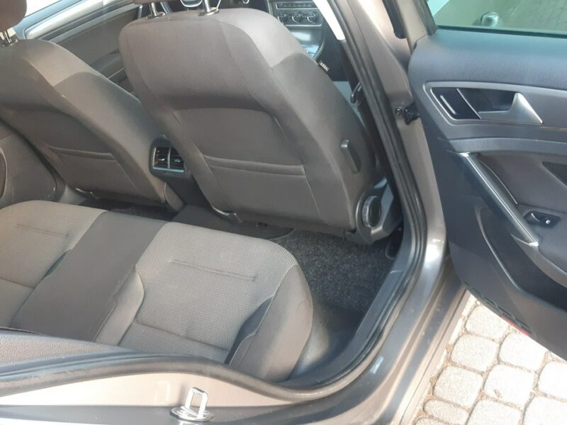 Volkswagen Golf Volkswagen Golf 1.4 TSI BlueMotion Technology Comfortline VII (2012-)