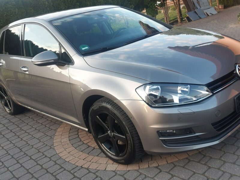 Volkswagen Golf Volkswagen Golf 1.4 TSI BlueMotion Technology Comfortline VII (2012-)
