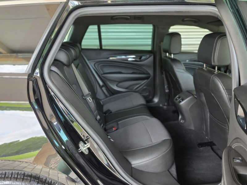 Opel Insignia Sports Tourer 1.5 Turbo INNOVATION B (2017-)