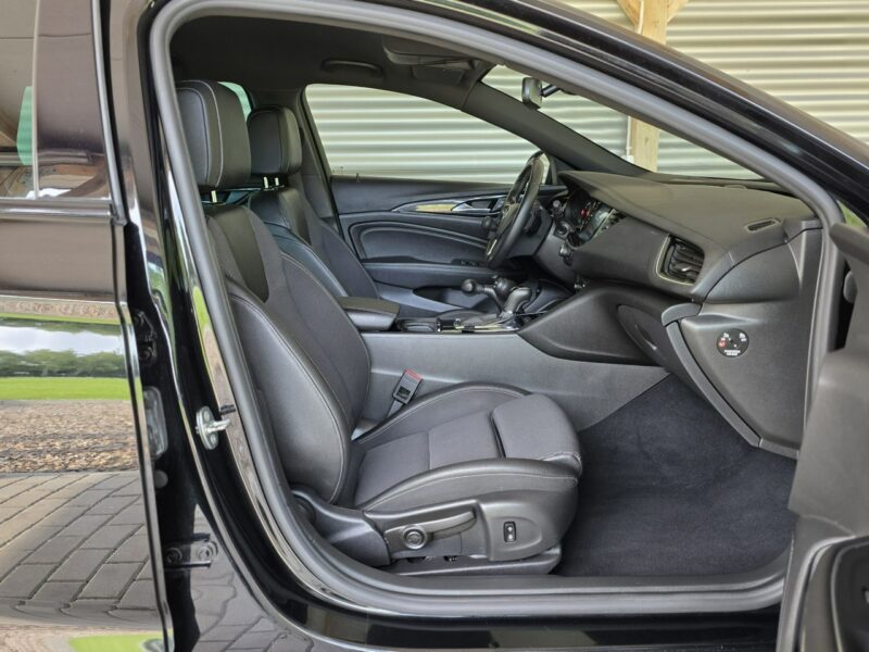 Opel Insignia Sports Tourer 1.5 Turbo INNOVATION B (2017-)