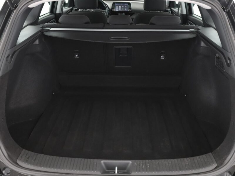 Hyundai i30 navi klima auto grzane fotele i kierownica kamera i czujniki parkowani III (2017-)