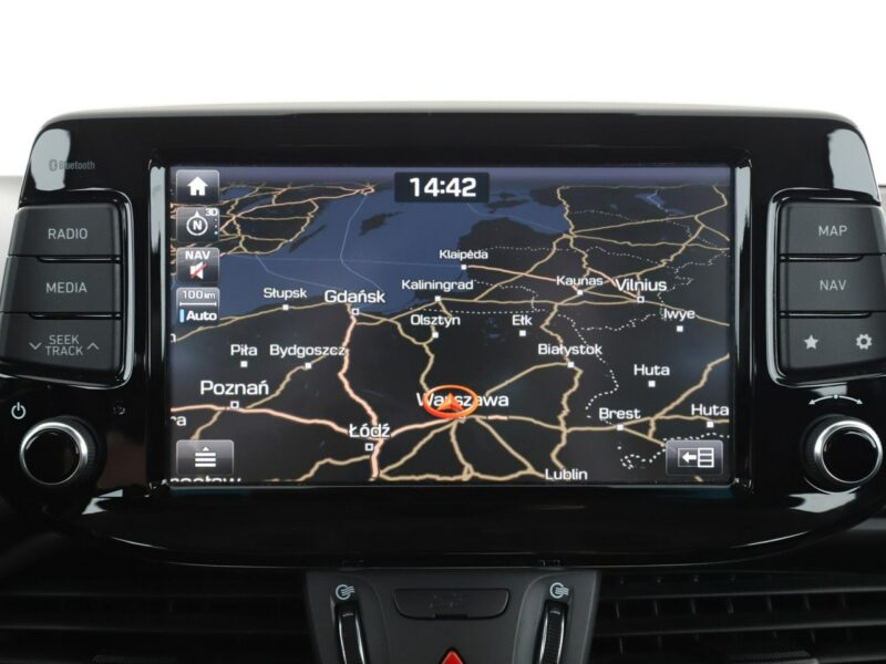 Hyundai i30 navi klima auto grzane fotele i kierownica kamera i czujniki parkowani III (2017-)