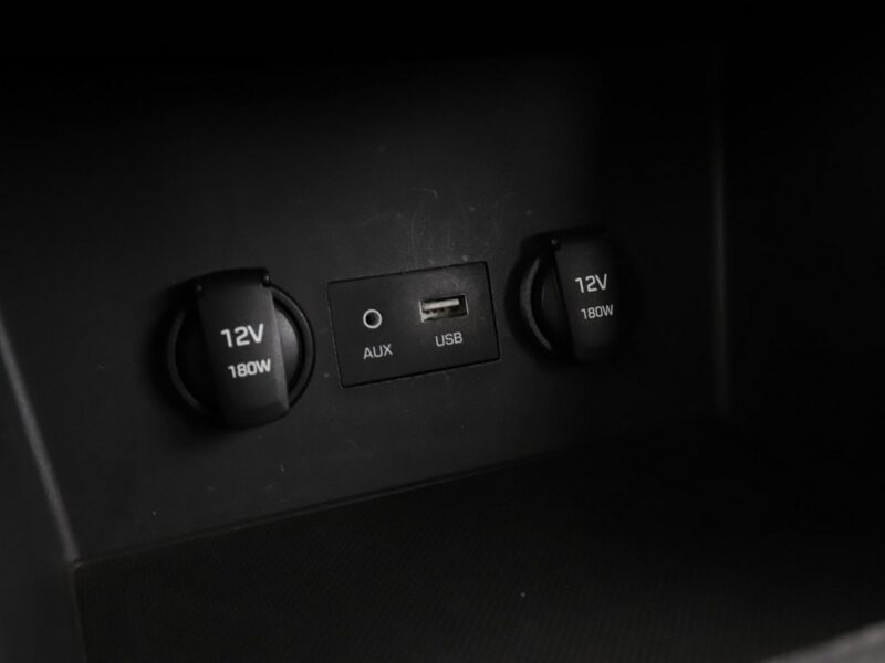 Hyundai i30 navi klima auto grzane fotele i kierownica kamera i czujniki parkowani III (2017-)