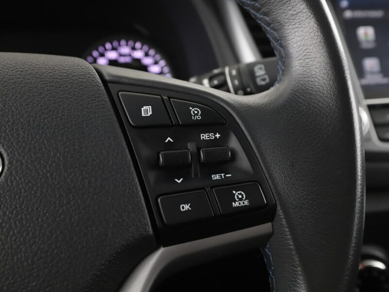 Hyundai Tucson navi klimatyzacja grzane fotele czujniki parkowania III (2015-2020)