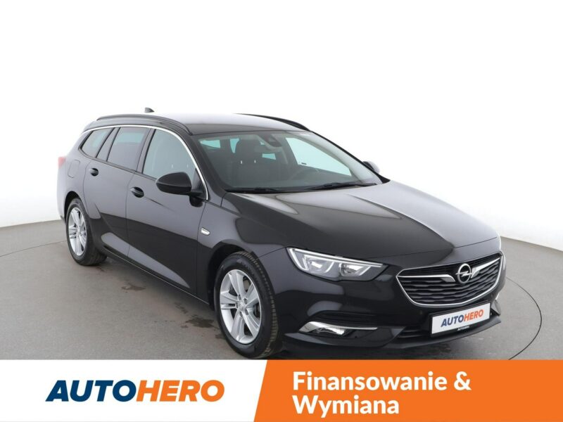 Opel Insignia automat klima auto grzane fotele czujniki parkowania hak B (2017-)