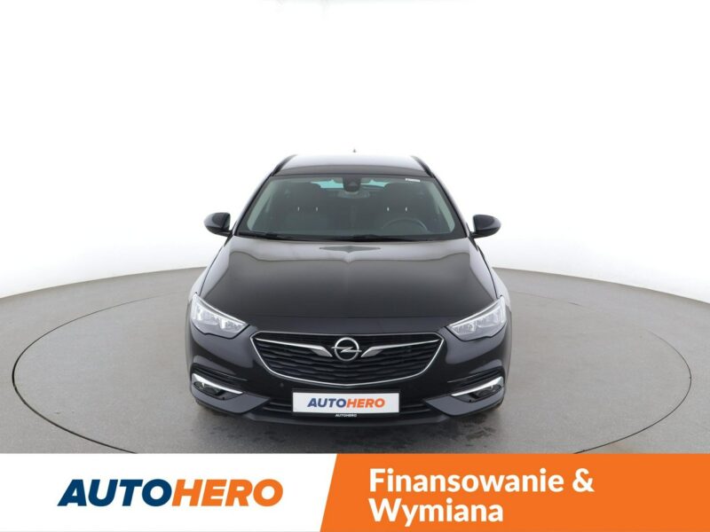 Opel Insignia automat klima auto grzane fotele czujniki parkowania hak B (2017-)