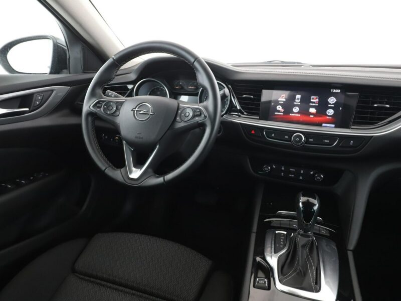Opel Insignia automat klima auto grzane fotele czujniki parkowania hak B (2017-)
