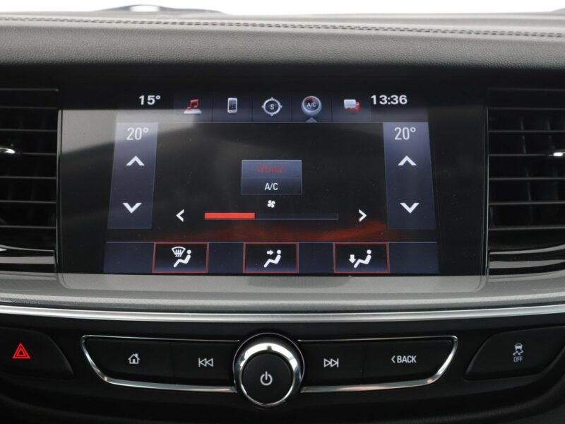 Opel Insignia automat klima auto grzane fotele czujniki parkowania hak B (2017-)