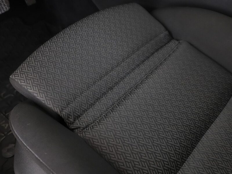Opel Insignia automat klima auto grzane fotele czujniki parkowania hak B (2017-)