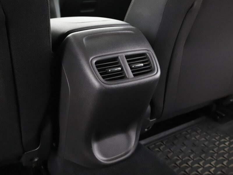 Opel Insignia automat klima auto grzane fotele czujniki parkowania hak B (2017-)