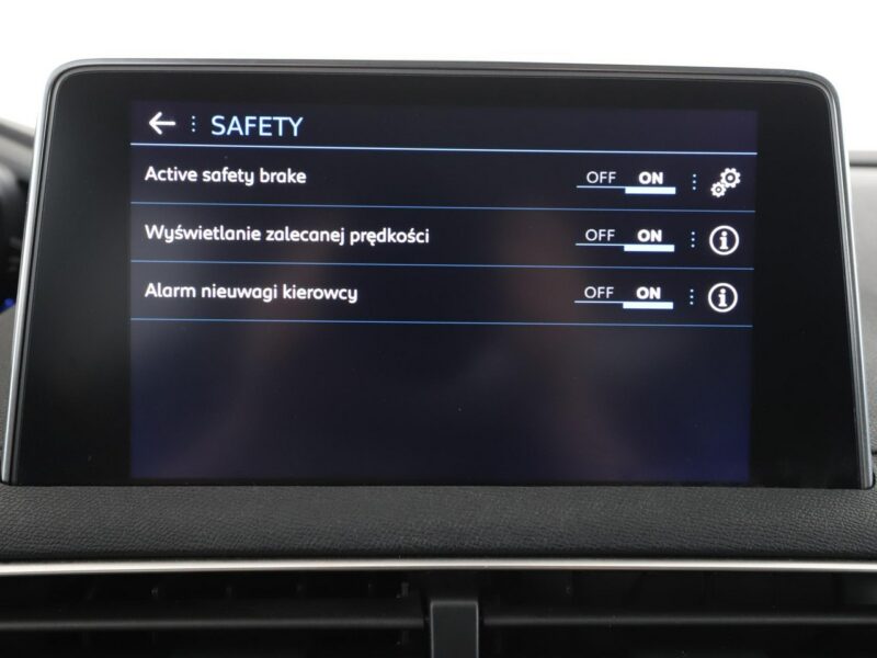Peugeot 3008 GRATIS! Pakiet Serwisowy o wartości 600 zł! II (2016-)
