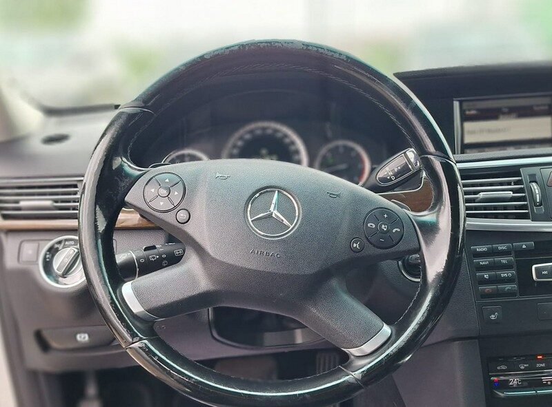 Mercedes E 200 xsenon automat zarejestrowany W212 (2009-)