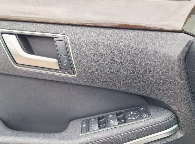 Mercedes E 200 xsenon automat zarejestrowany W212 (2009-)