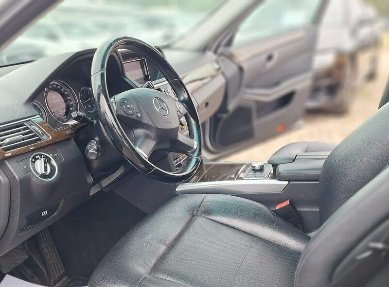 Mercedes E 200 xsenon automat zarejestrowany W212 (2009-)