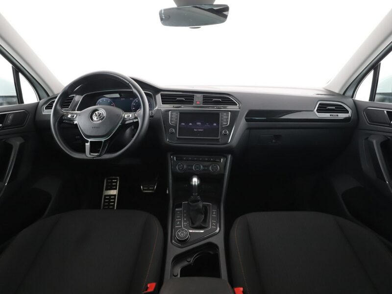 Volkswagen Tiguan GRATIS! Pakiet Serwisowy o wartości 600 zł! II (2016-2024)