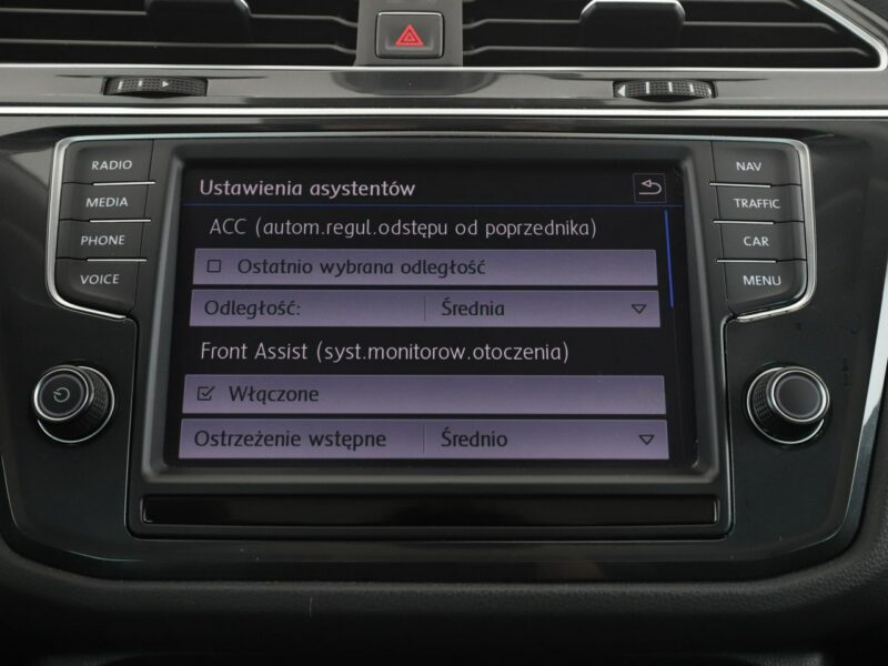 Volkswagen Tiguan GRATIS! Pakiet Serwisowy o wartości 600 zł! II (2016-2024)