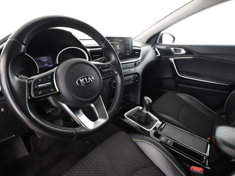 Kia Cee'd Panorama pdc klima autotempomat czujnik martwego pytania II (2012-)