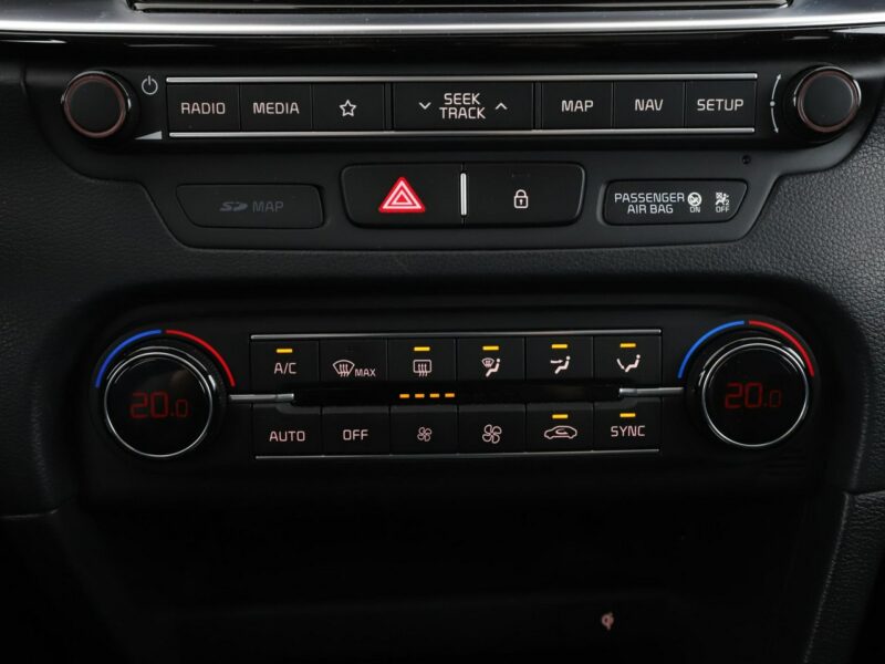 Kia Cee'd Panorama pdc klima autotempomat czujnik martwego pytania II (2012-)