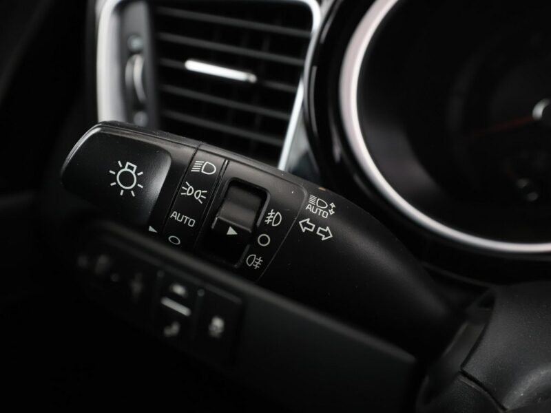 Kia Cee'd Panorama pdc klima autotempomat czujnik martwego pytania II (2012-)
