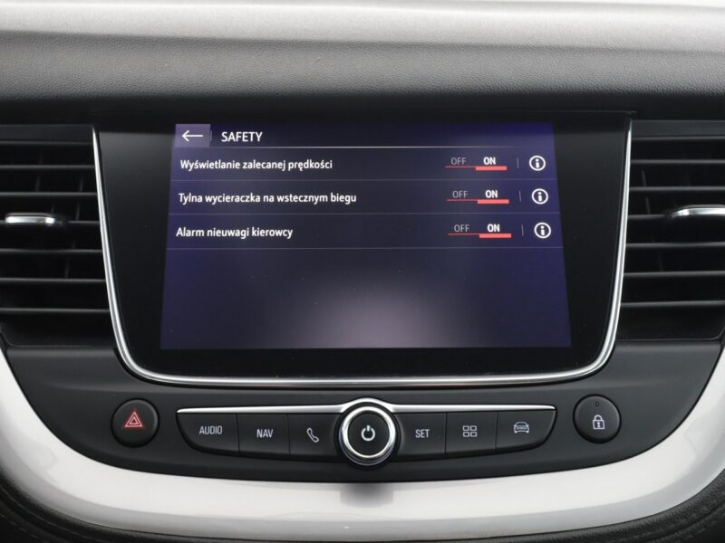 Opel Grandland X Navi Klimatyzacja Czujniki parkowania Bluetooth