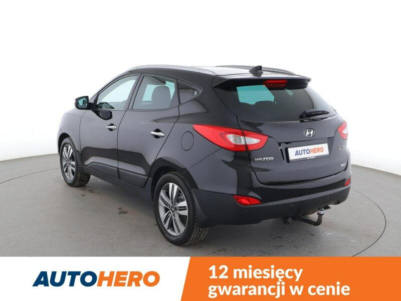 Hyundai ix35 4x4 skóra panorama navi klima auto kamera i czujniki parkowania hak
