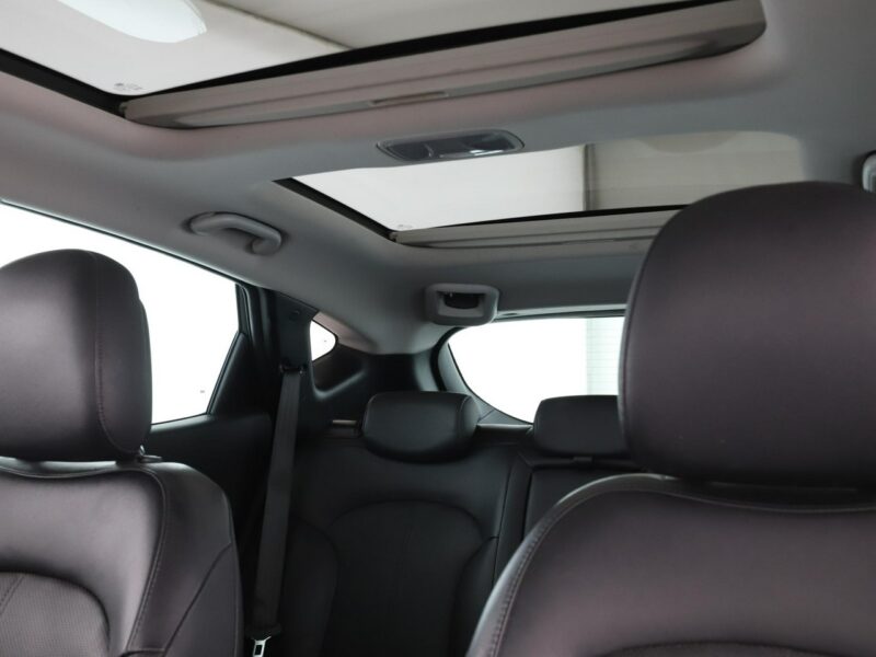 Hyundai ix35 4x4 skóra panorama navi klima auto kamera i czujniki parkowania hak