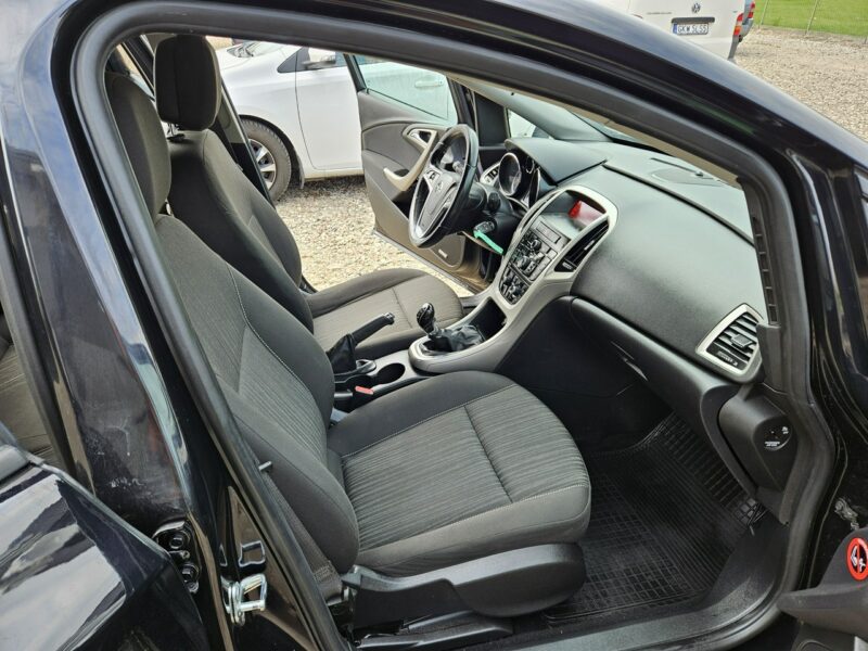 Opel Astra Opłacona Zdrowa Zadbana Serwisowana 1 WŁ Po Serwisie J (2009-2019)