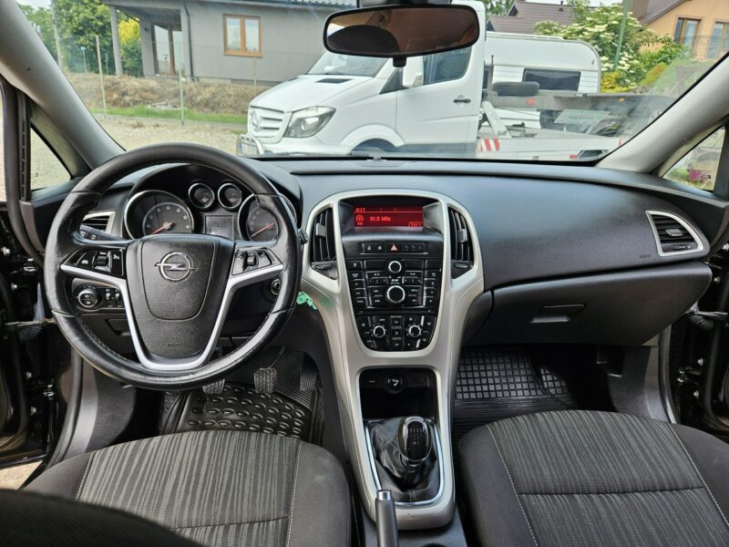 Opel Astra Opłacona Zdrowa Zadbana Serwisowana 1 WŁ Po Serwisie J (2009-2019)