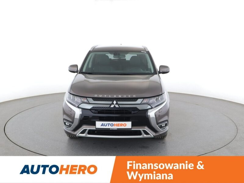 Mitsubishi Outlander PHEV 4X4 Automat Klimatyzacja Bluetooth III (2012-)