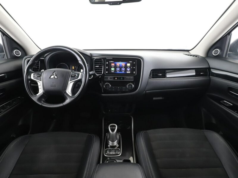 Mitsubishi Outlander PHEV 4X4 Automat Klimatyzacja Bluetooth III (2012-)