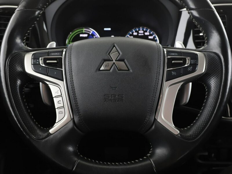 Mitsubishi Outlander PHEV 4X4 Automat Klimatyzacja Bluetooth III (2012-)