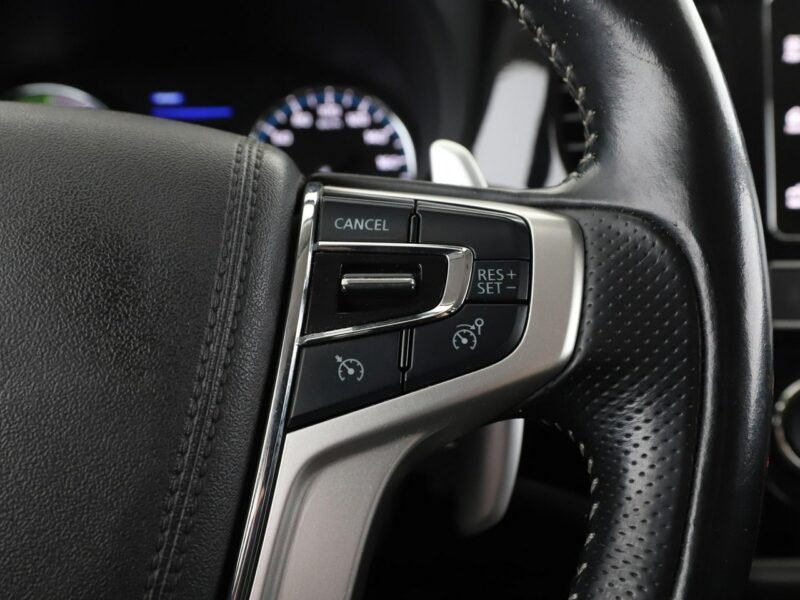 Mitsubishi Outlander PHEV 4X4 Automat Klimatyzacja Bluetooth III (2012-)