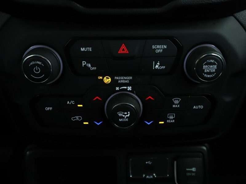 Jeep Renegade 1.0 TGDi Limited Klimatyzacja Tempomat Nawigacja Asystenci Kamera LED 2019