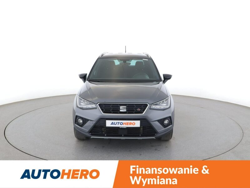 Seat Arona full LED navi klima auto czujniki parkowania