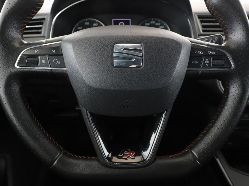 Seat Arona full LED navi klima auto czujniki parkowania