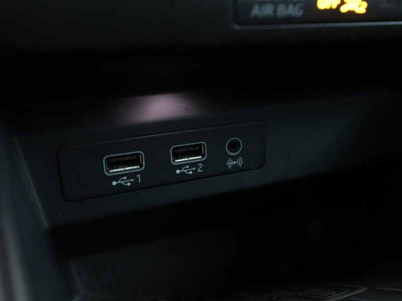 Seat Arona full LED navi klima auto czujniki parkowania