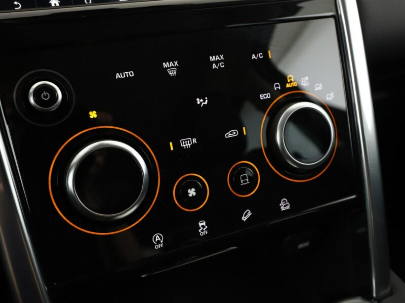 Land Rover Discovery Sport FV23 2.0Td4 MHEV AWD Automat Tempomat Nawigacja Meridian Kamera LED