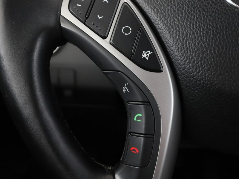Hyundai i30 AUTOMAT lift PDC grzane fotele półskóra klima-auto tempomat II (2012 - 2016)