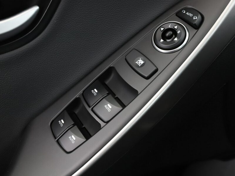 Hyundai i30 AUTOMAT lift PDC grzane fotele półskóra klima-auto tempomat II (2012 - 2016)