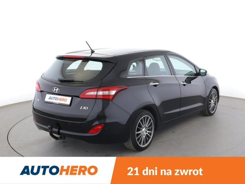 Hyundai i30 AUTOMAT lift PDC grzane fotele półskóra klima-auto tempomat II (2012 - 2016)