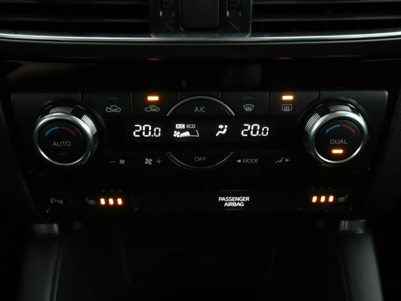 Mazda CX-5 4x4 navi LED klima auto kamera i czujniki parkowania grzane fotele I (2012-2017)