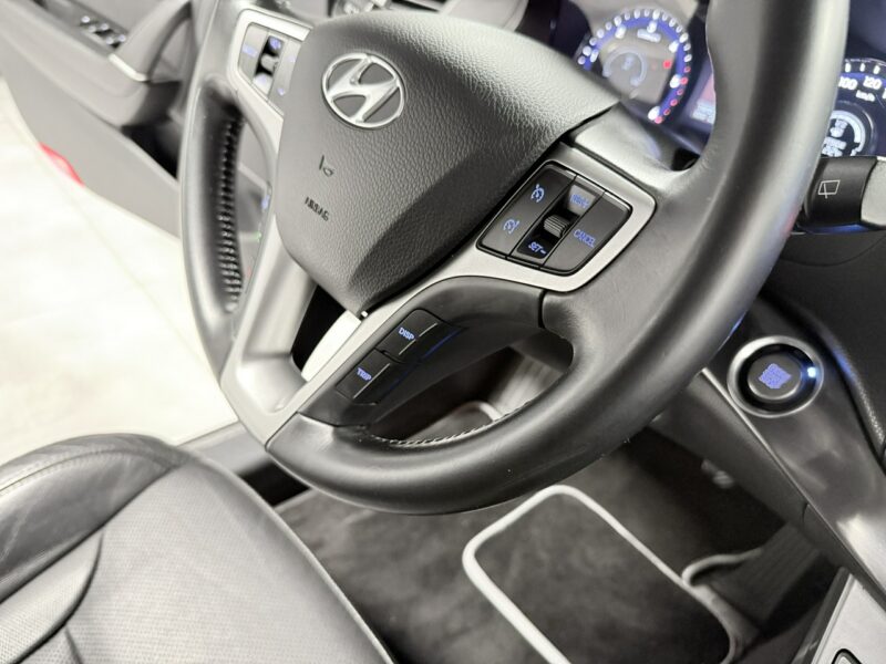 Hyundai i40 1.7CRDi136KM*PREMIUM+Nav*BiXenon*Skóry*Alu*KeyLessGo*LED Dzienne