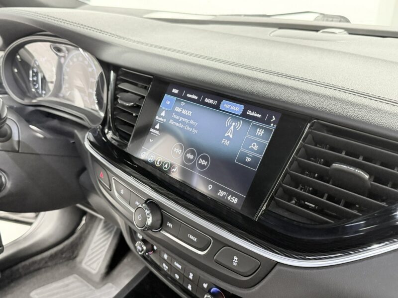 Opel Insignia 2.0 CDTi 170PS* SportsTourer *Dynamic * Matrix * Navi *Skóry* Panorama B (2017-)