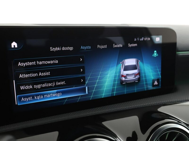 Mercedes A 250 FV23% PHEV AMG skóra/alcantara full LED navi kamery W177 (2018-)
