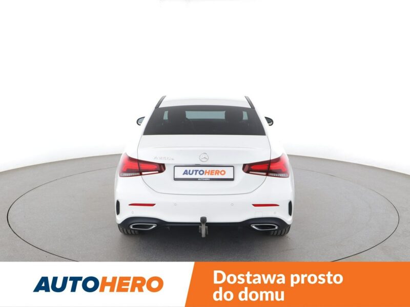 Mercedes A 250 FV23% PHEV AMG skóra/alcantara full LED navi kamery W177 (2018-)