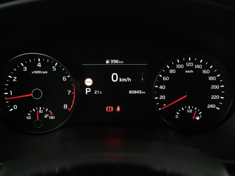 Kia Sportage lift 4x4 automat skóra full LED navi JBL grzane fotele i kanapa kamera IV (2016-2021)